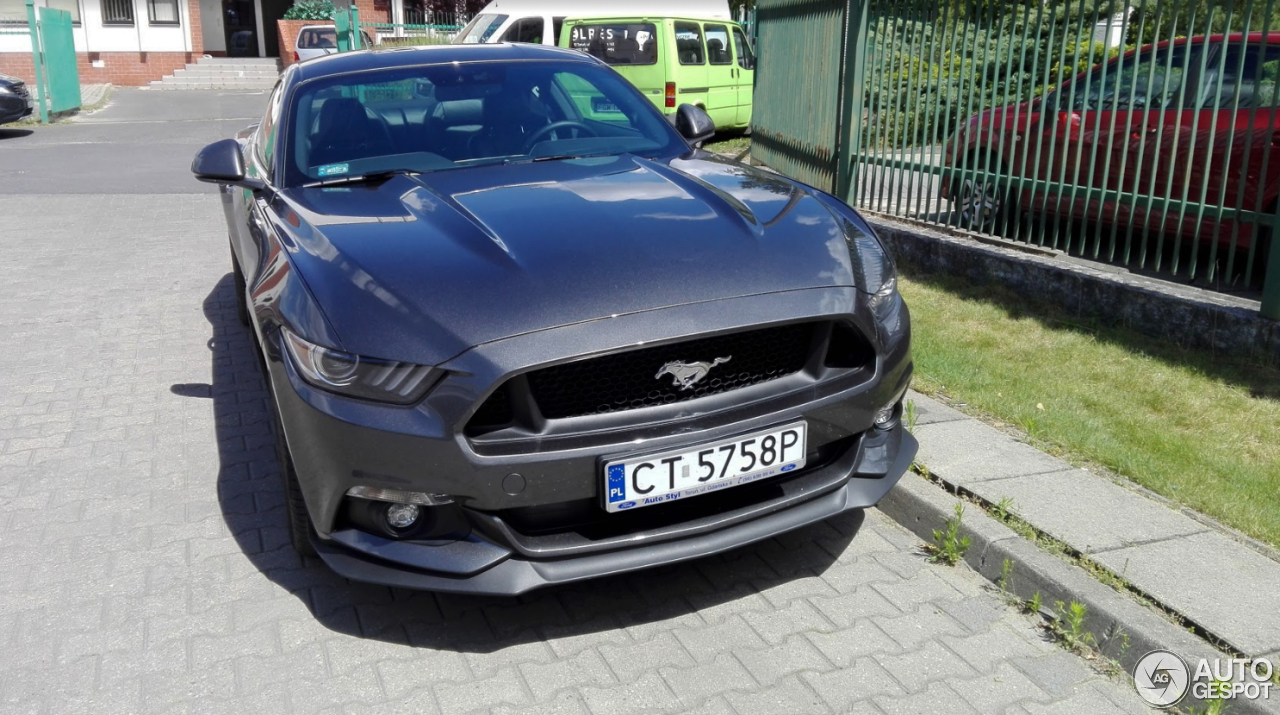 Ford Mustang GT 2015