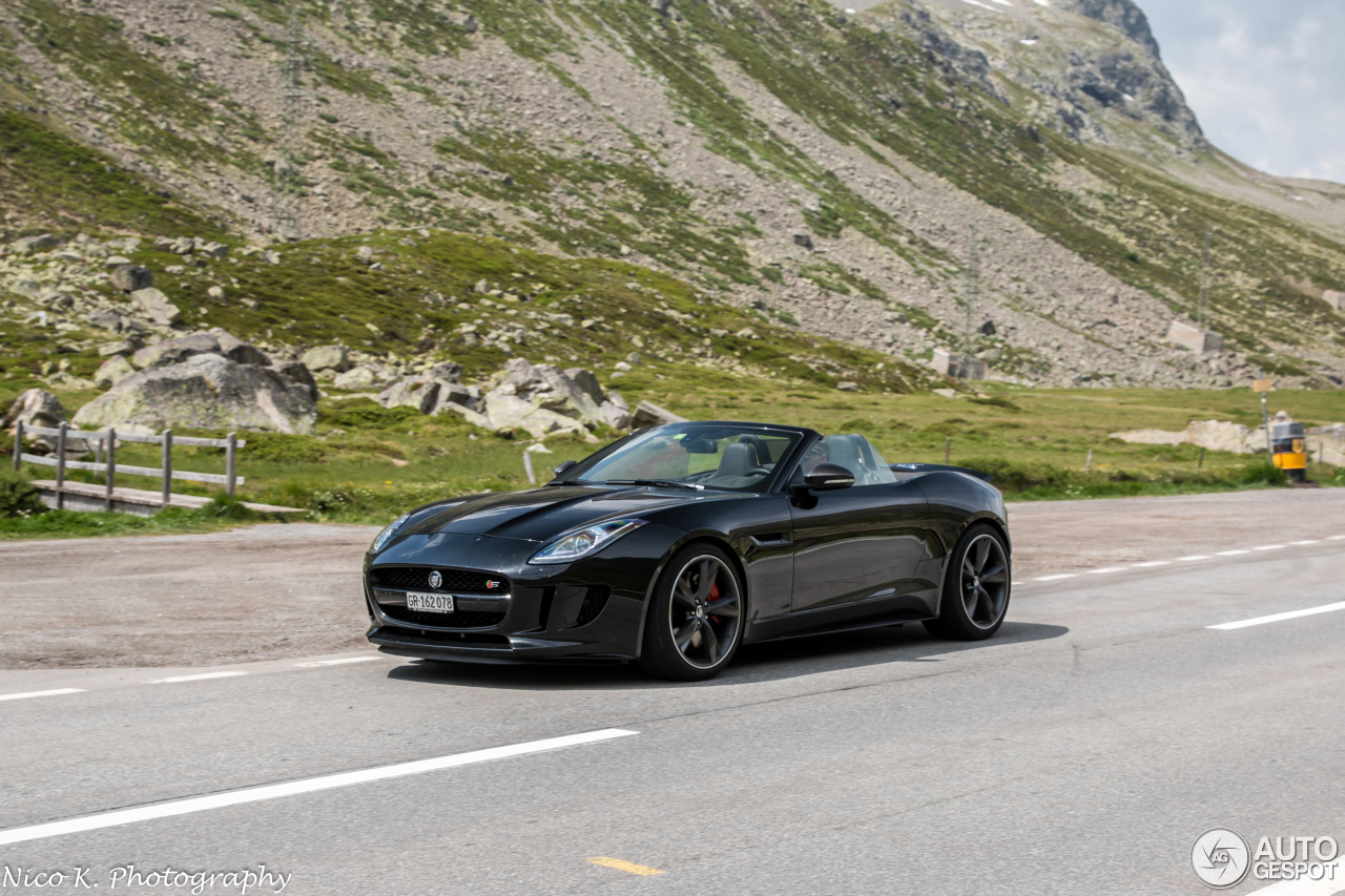 Jaguar F-TYPE S V8 Convertible