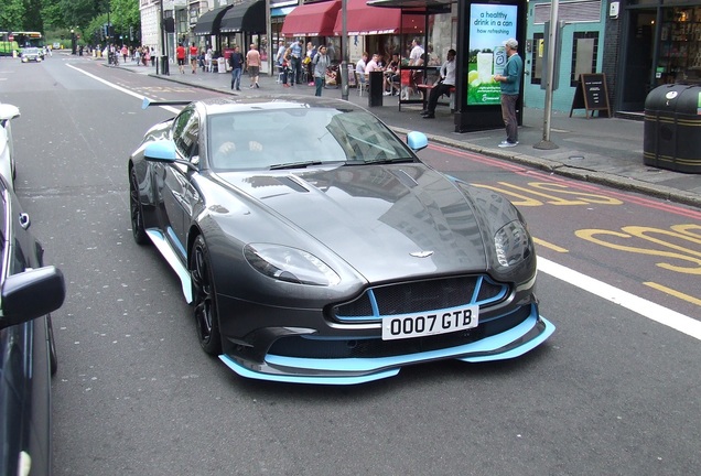 Aston Martin Vantage GT8