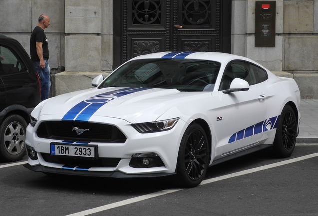 Ford Mustang GT 2015