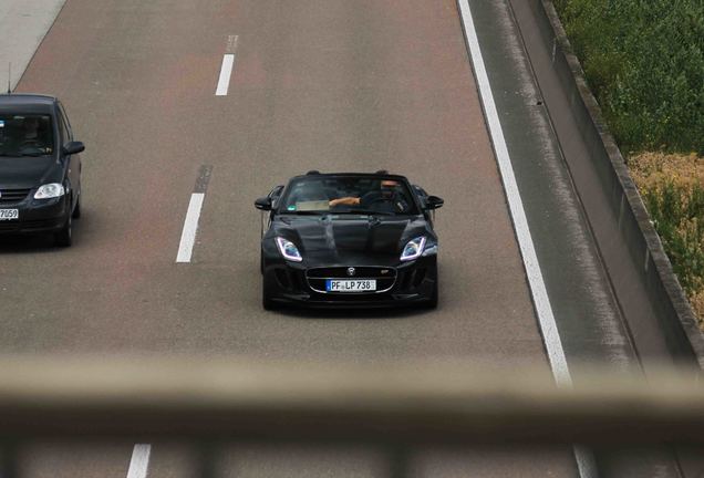 Jaguar F-TYPE R Convertible