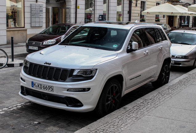 Jeep Grand Cherokee SRT 2016 Night Edition