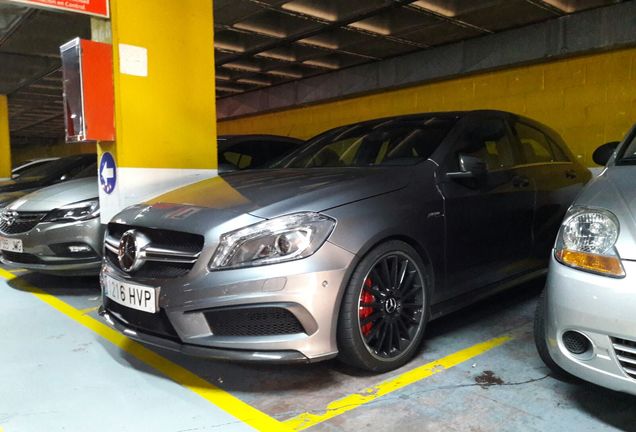 Mercedes-Benz A 45 AMG