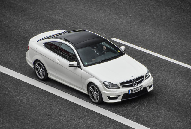 Mercedes-Benz C 63 AMG Coupé