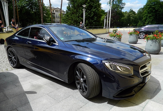 Mercedes-Benz S 63 AMG Coupé C217