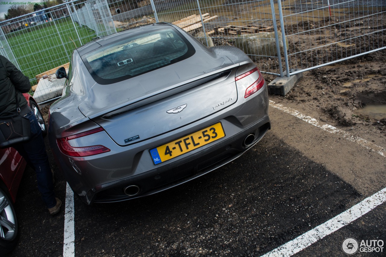 Aston Martin Vanquish 2013