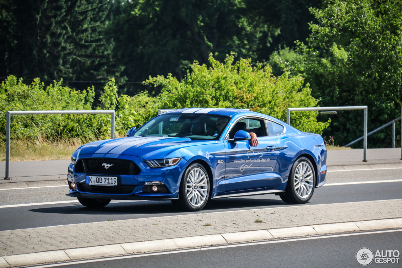 Ford Mustang GT 2015