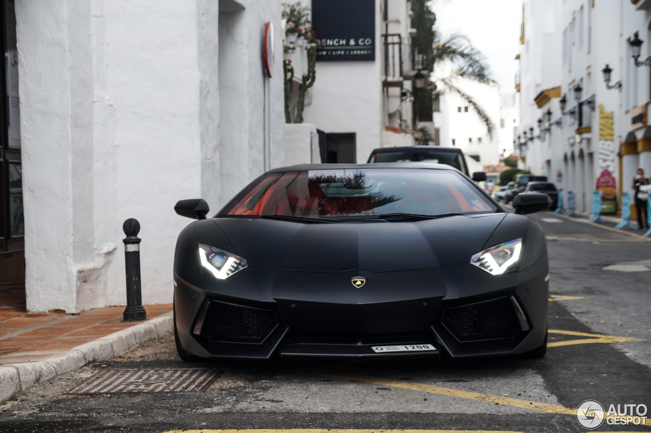 Lamborghini Aventador LP700-4