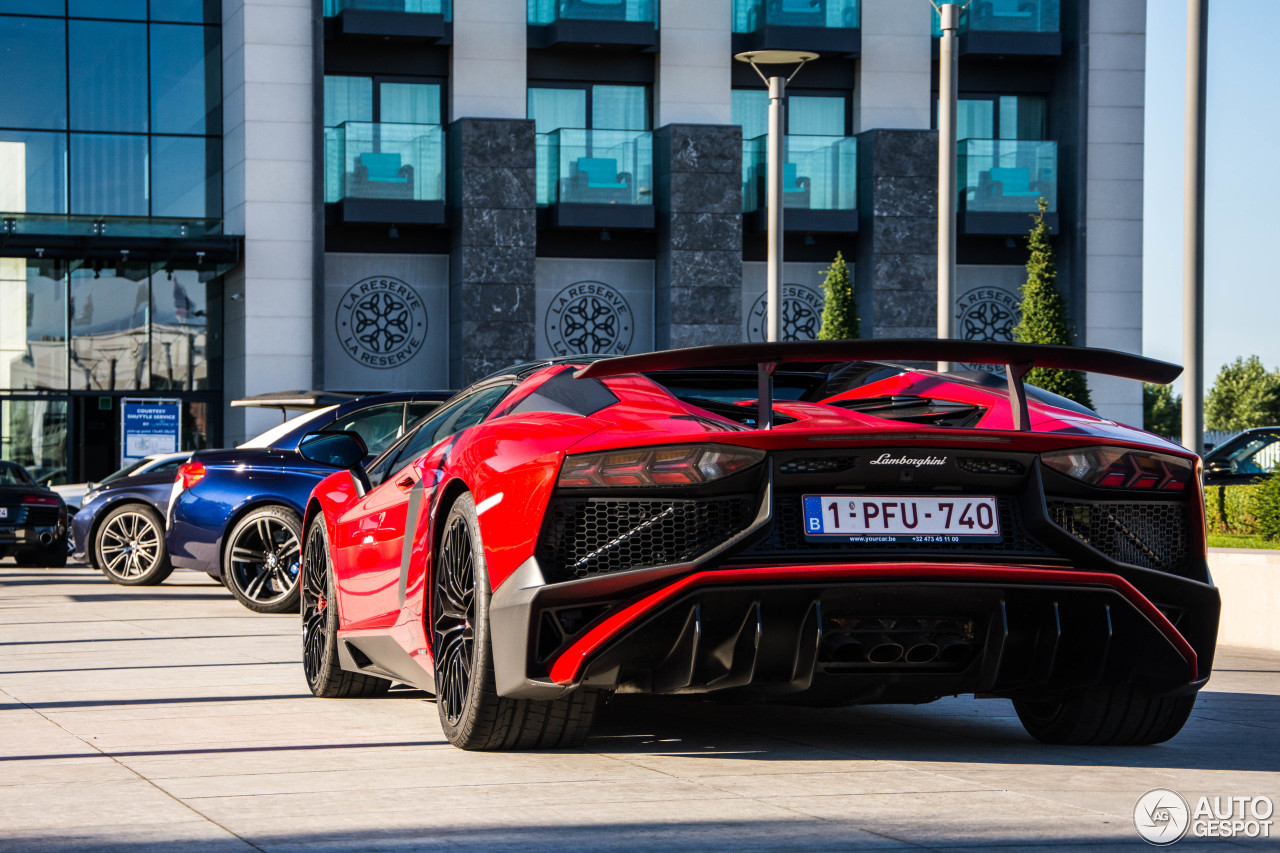 Lamborghini Aventador LP750-4 SuperVeloce Roadster