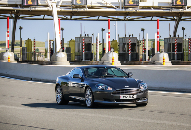 Aston Martin DB9