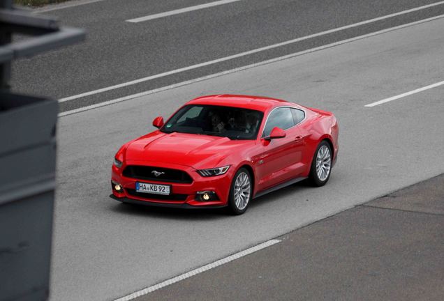 Ford Mustang GT 2015