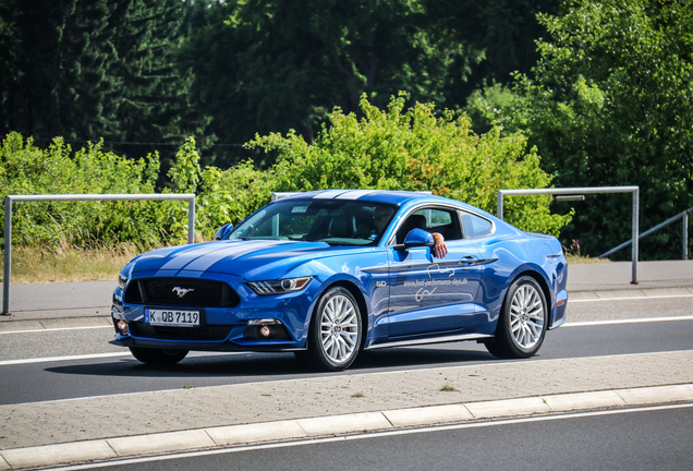 Ford Mustang GT 2015