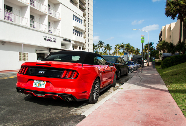 Ford Mustang GT Convertible 2015