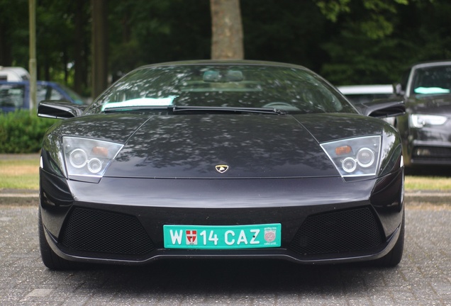 Lamborghini Murciélago LP640