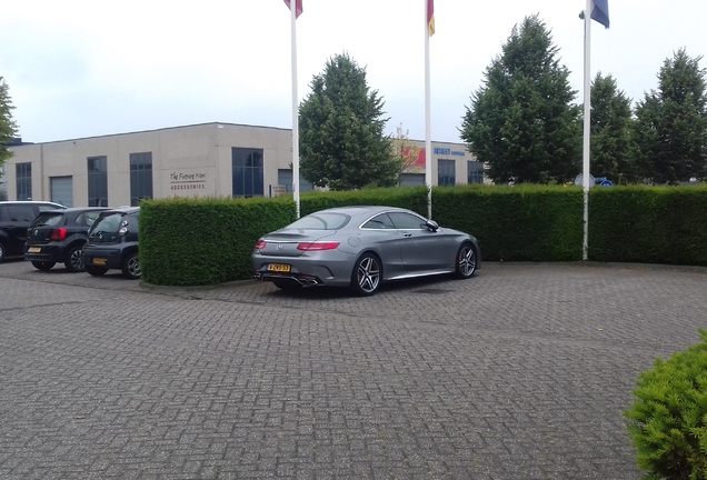 Mercedes-Benz S 63 AMG Coupé C217