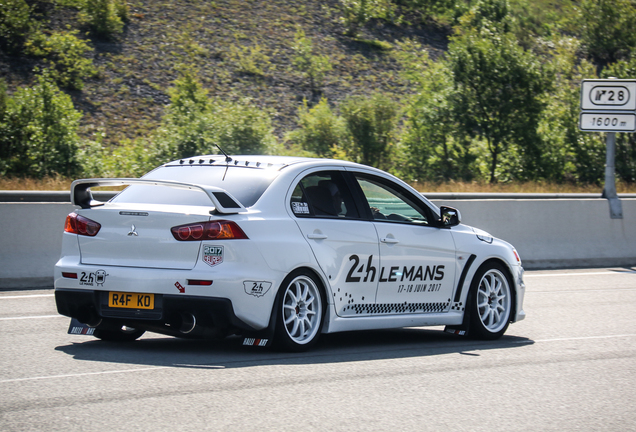 Mitsubishi Lancer Evolution X