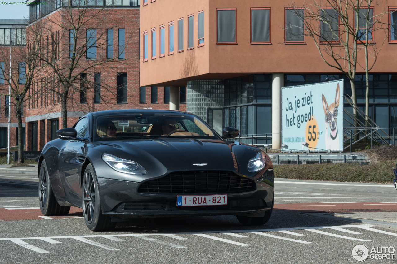 Aston Martin DB11