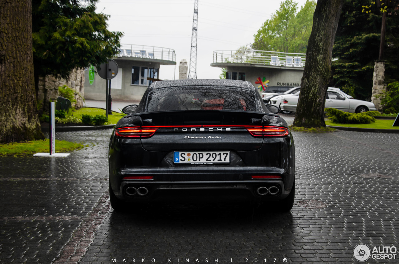 Porsche 971 Panamera Turbo