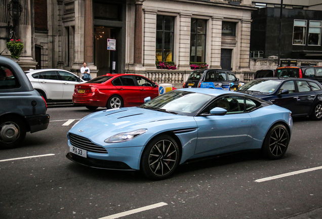 Aston Martin DB11