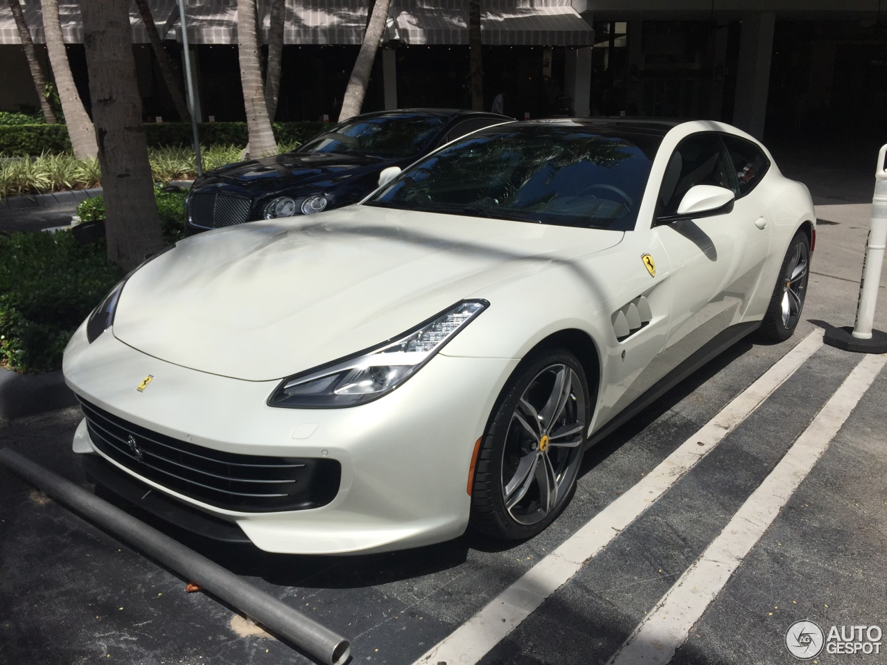 Ferrari GTC4Lusso