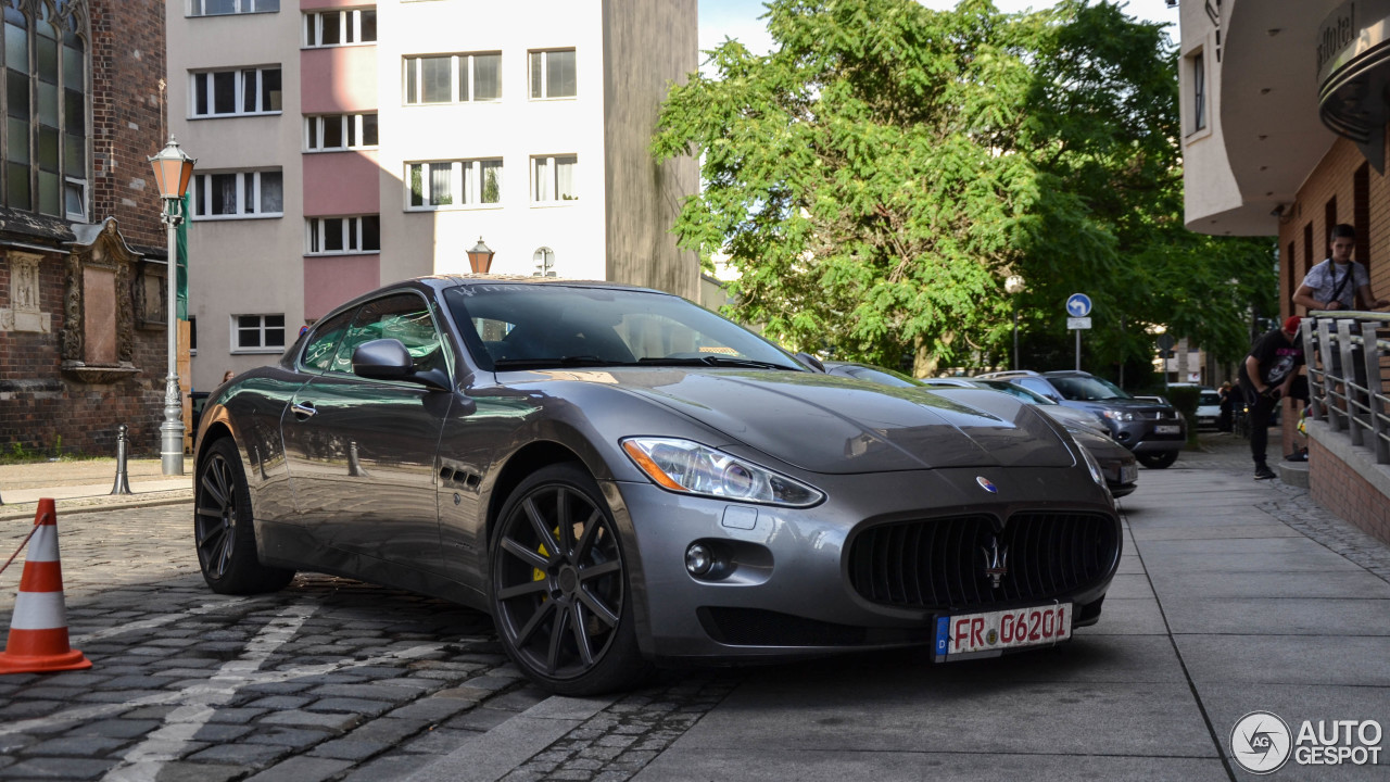 Maserati GranTurismo S Automatic