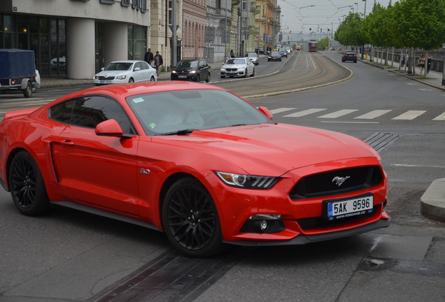 Ford Mustang GT 2015