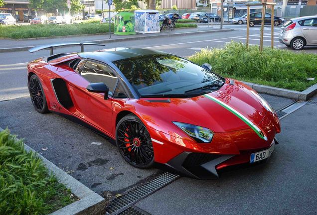 Lamborghini Aventador LP750-4 SuperVeloce Roadster