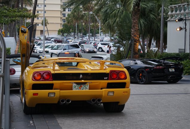 Lamborghini Diablo VT Roadster