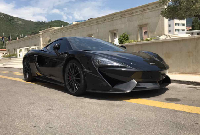 McLaren 570GT