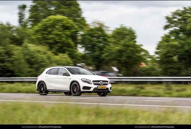 Mercedes-Benz GLA 45 AMG X156