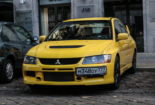 Mitsubishi Lancer Evolution IX