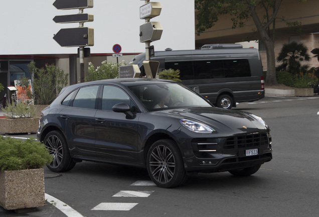 Porsche 95B Macan Turbo