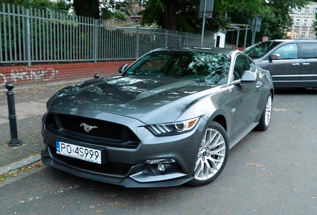 Ford Mustang GT 2015