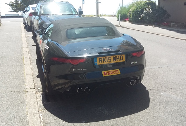 Jaguar F-TYPE R AWD Convertible