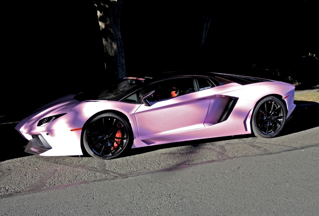 Lamborghini Aventador LP700-4