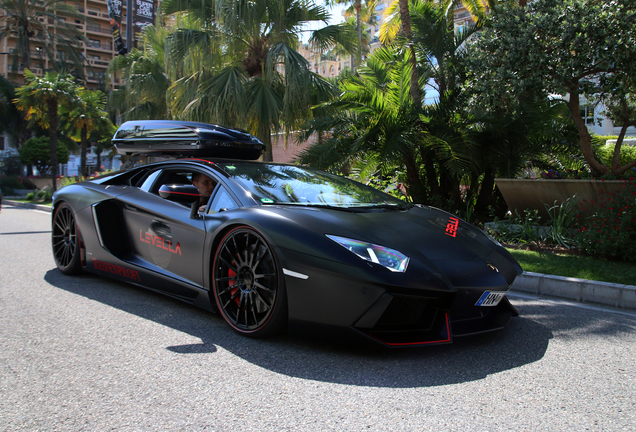 Lamborghini Aventador LP700-4 Pirelli Edition