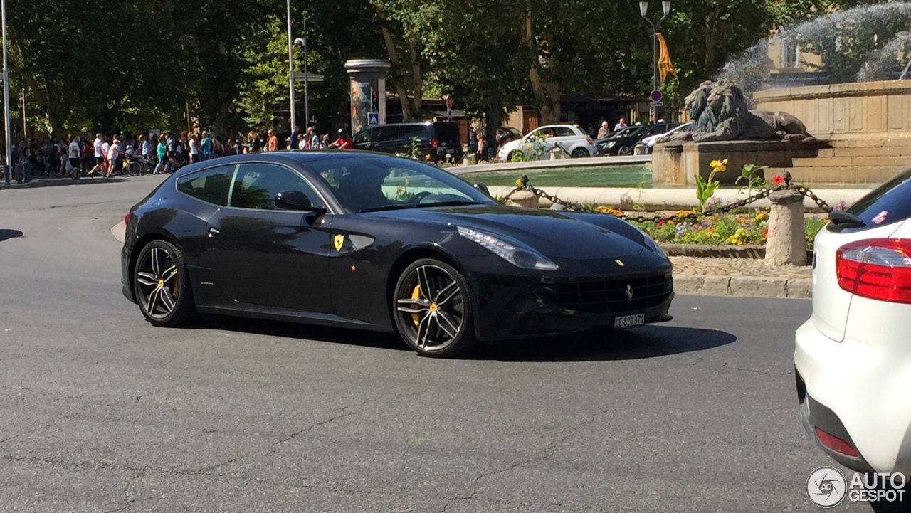 Ferrari FF