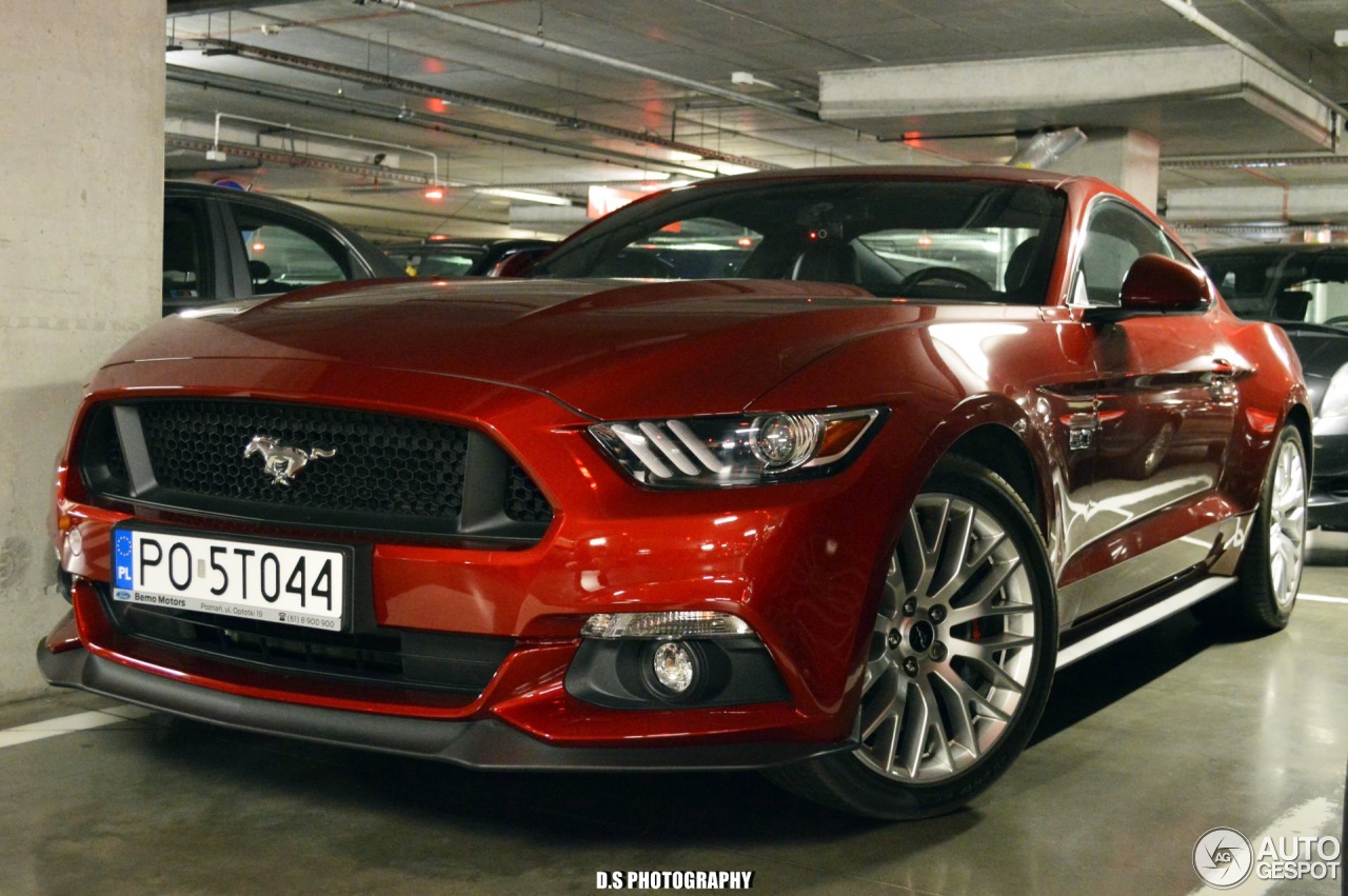 Ford Mustang GT 2015