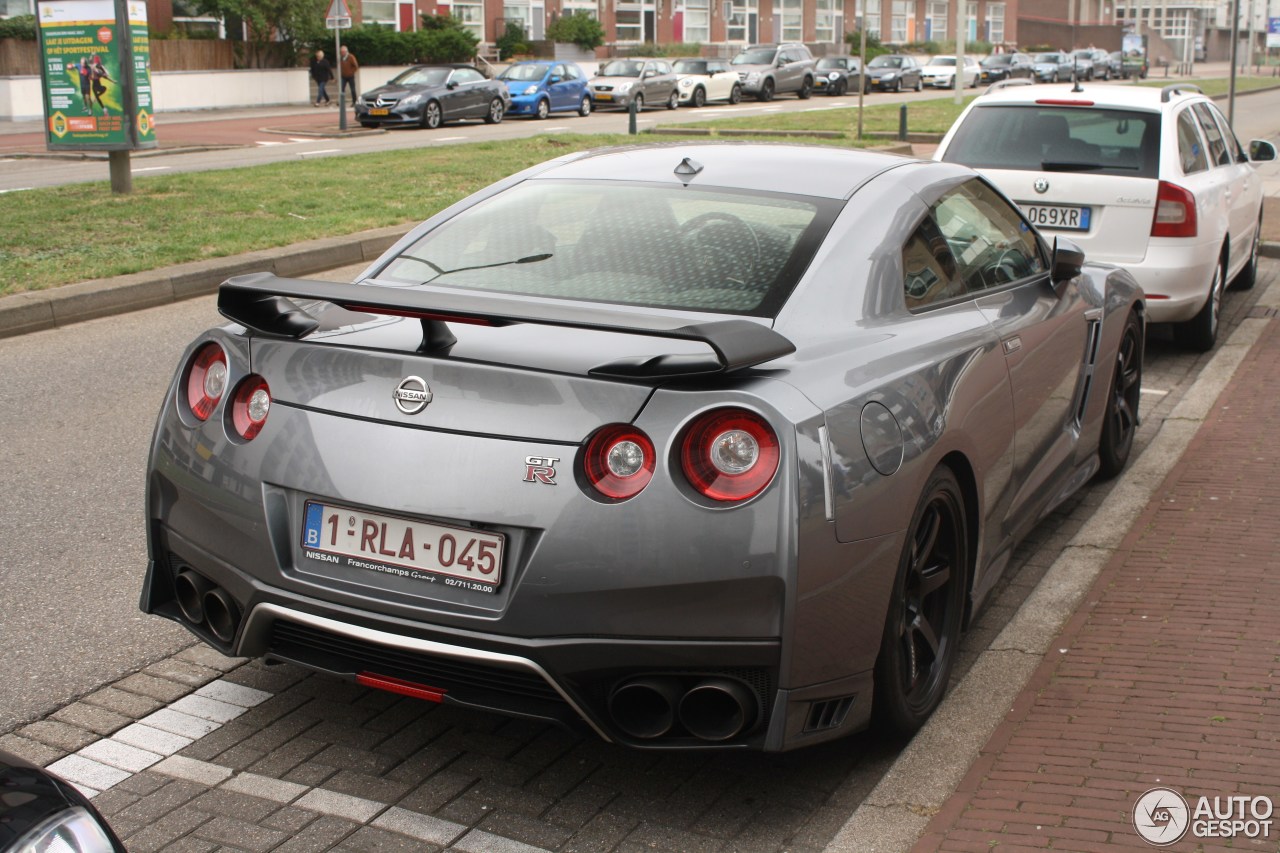 Nissan GT-R 2017 Track Edition