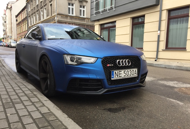 Audi RS5 B8 2012