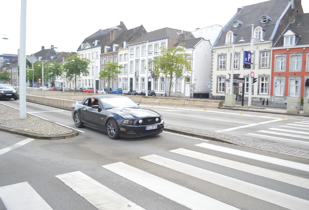 Ford Mustang GT Convertible 2013