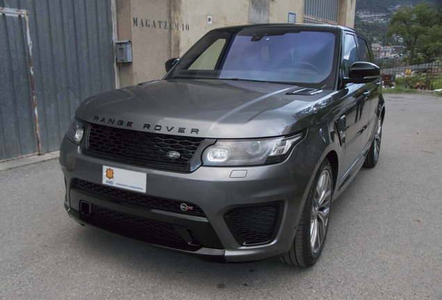 Land Rover Range Rover Sport SVR