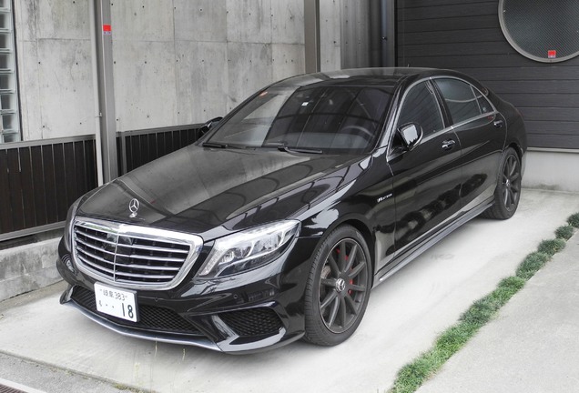 Mercedes-Benz S 63 AMG V222