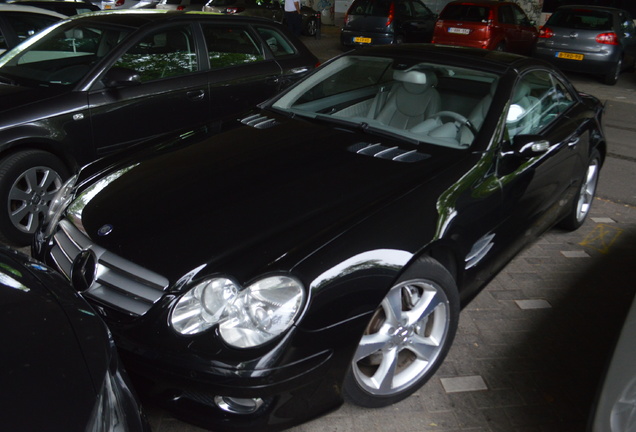 Mercedes-Benz SL 600 R230 2006