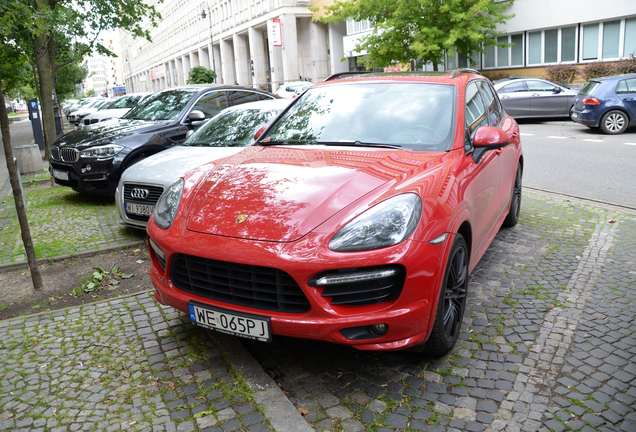 Porsche 958 Cayenne GTS