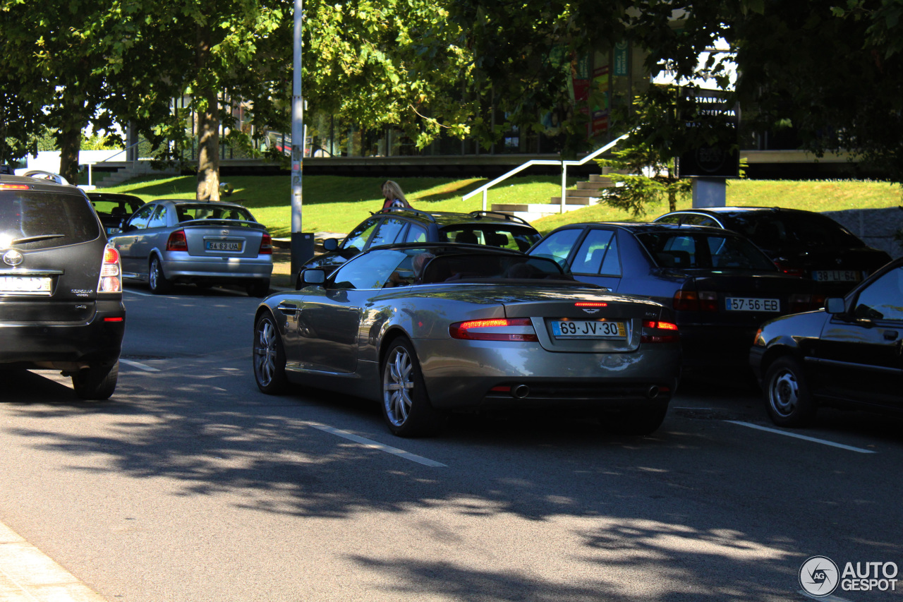 Aston Martin DB9 Volante