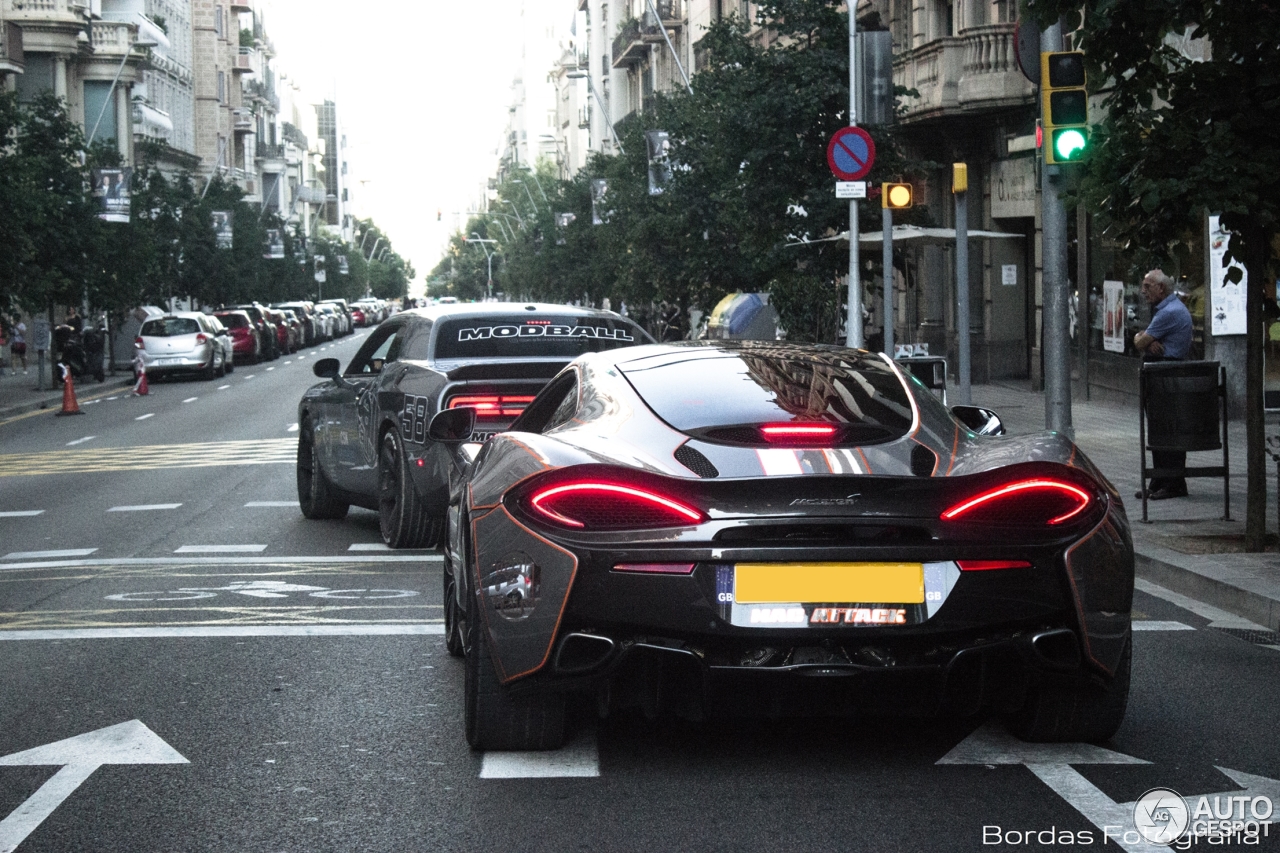 McLaren 570GT