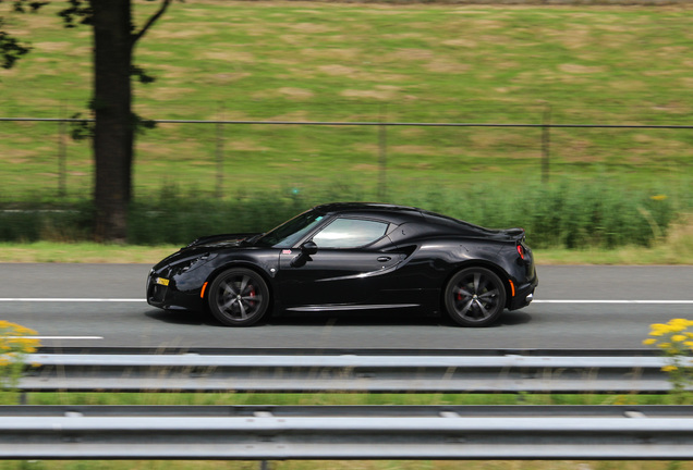 Alfa Romeo 4C Coupé