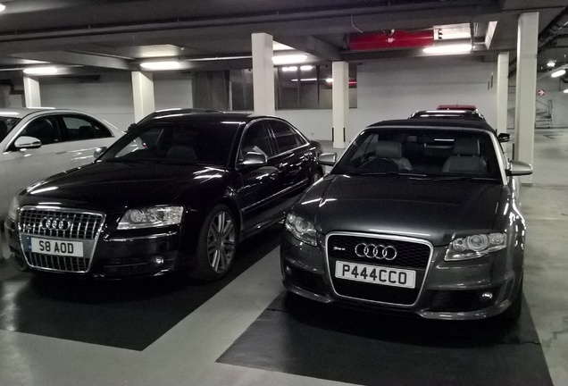 Audi S8 D3
