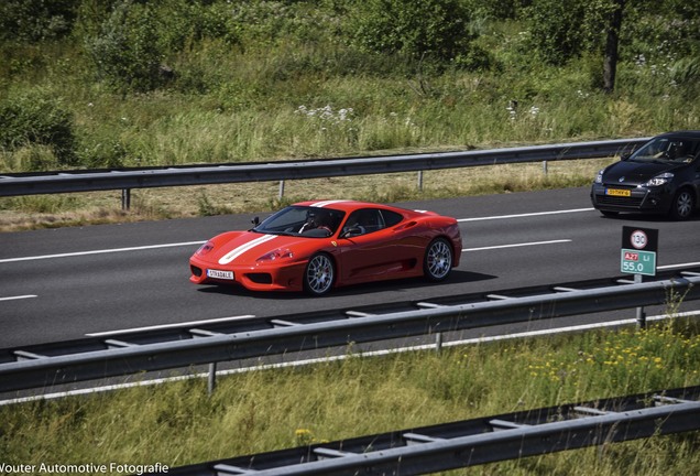 Ferrari Challenge Stradale